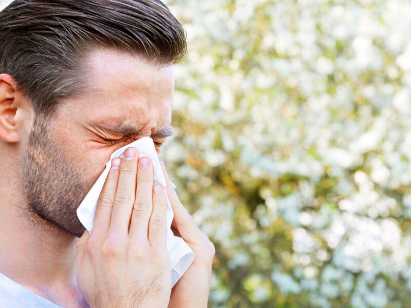 عطسه های بهاری را کنترل کنید