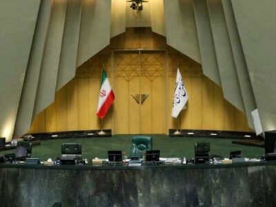 افشای پشت‌پرده انتخابات هیأت رئیسه مجلس؛ کیسه برنج و ماشین اصلاح هدیه می‌دهند!
